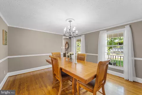 Dining - 7561 Vogels Way, Springfield, VA 22153 photo 2 of 5