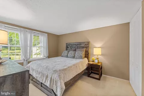Bedroom - 7561 Vogels Way, Springfield, VA 22153 photo 4 of 7