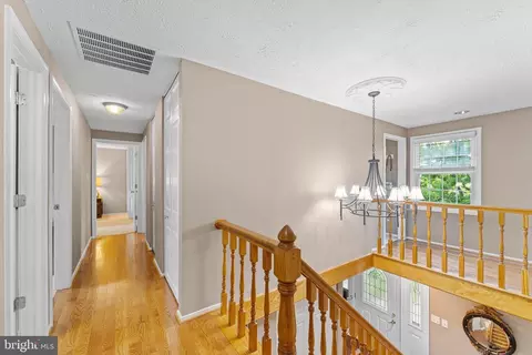 Entry Way - 7561 Vogels Way, Springfield, VA 22153 photo 6 of 9