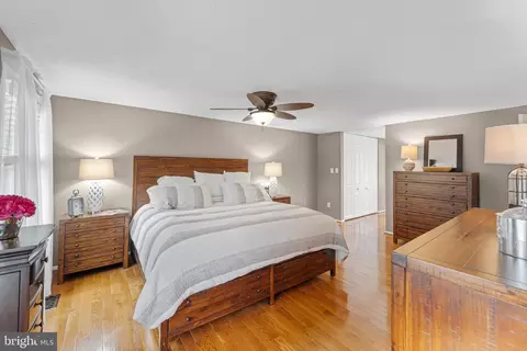 Bedroom - 7561 Vogels Way, Springfield, VA 22153 photo 3 of 7