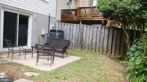 8328 Uxbridge Ct, Springfield, VA 22151 photo 27