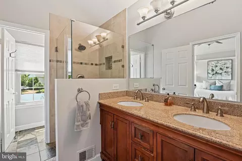 13153 Ruby Lace Ct, Herndon, VA 20171 photo 6