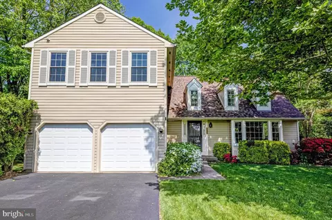 13153 Ruby Lace Ct, Herndon, VA 20171