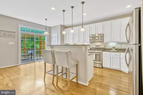 Kitchen - 7319 Hampton Manor Pl, Springfield, VA 22150 photo 1 of 4
