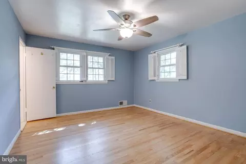 8112 Hatteras Ln, Springfield, VA 22151 photo 27