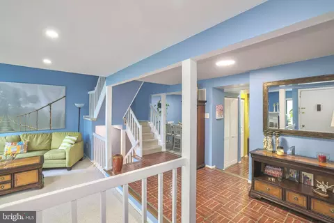 Entry Way - 7838 Marconi Ct, Springfield, VA 22153 photo 1 of 8