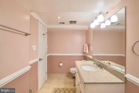 Bath - 7838 Marconi Ct, Springfield, VA 22153 photo 4 of 4