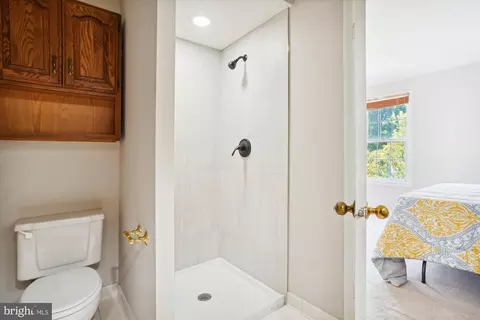 6526 Westmore Ct, Springfield, VA 22150 photo 19