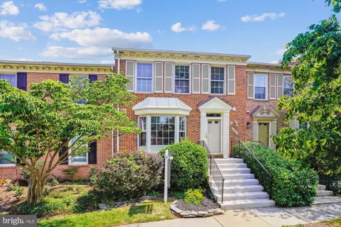 6526 Westmore Ct, Springfield, VA 22150