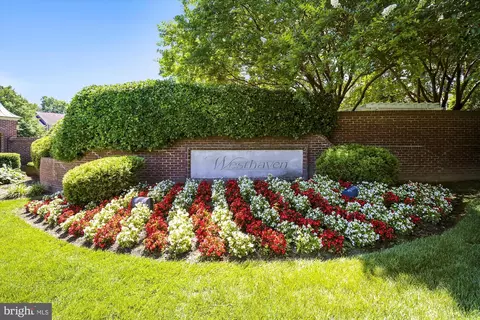 6526 Westmore Ct, Springfield, VA 22150 photo 32