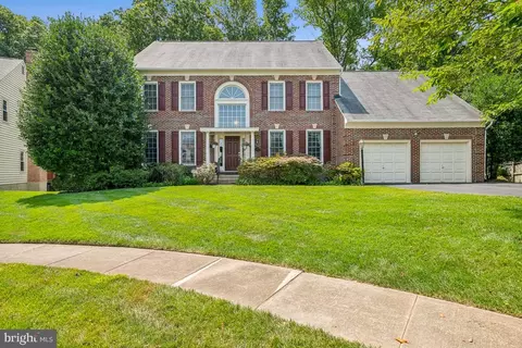7363 Annandale Ct, Annandale, VA 22003