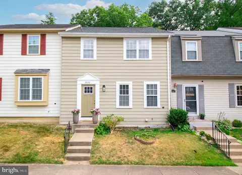 6903 Trestle Ct, Lorton, VA 22079