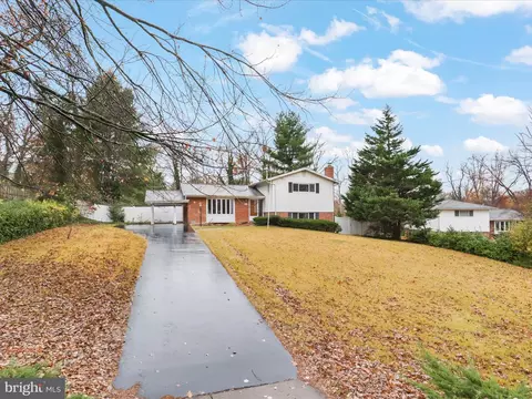 4109 Sulgrave Dr, Alexandria, VA 22309