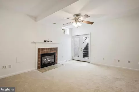 Living - 7721 White Willow Ct, Springfield, VA 22153 photo 6 of 7