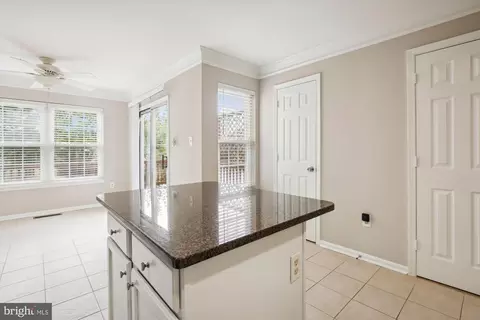 13125 Plotner Farm Rd, Herndon, VA 20171 photo 14