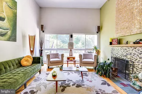 11558 Links Dr, Reston, VA 20190 photo 32