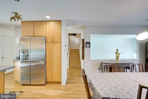 11558 Links Dr, Reston, VA 20190 photo 12