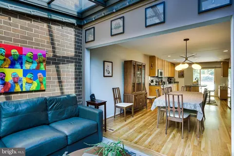 11558 Links Dr, Reston, VA 20190 photo 18