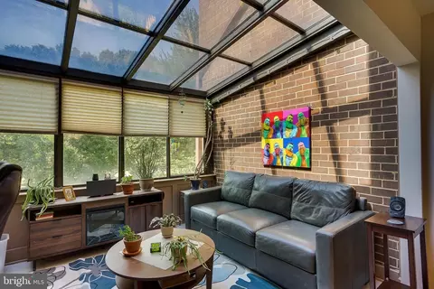11558 Links Dr, Reston, VA 20190 photo 19