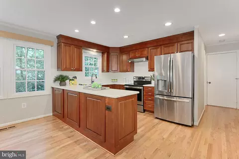 Kitchen - 11307 Taffrail Ct, Reston, VA 20191 photo 1 of 4