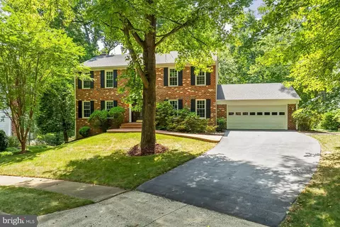 Exterior - 11307 Taffrail Ct, Reston, VA 20191 photo 2 of 18