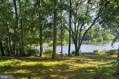 Exterior - 11307 Taffrail Ct, Reston, VA 20191 photo 18 of 18