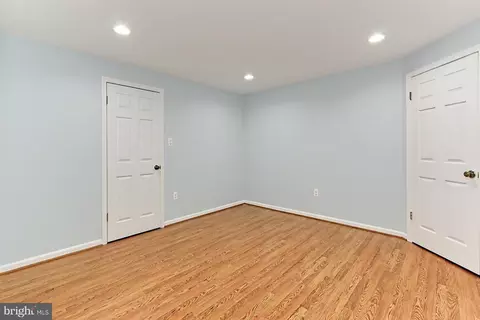 Bedroom - 11307 Taffrail Ct, Reston, VA 20191 photo 6 of 6