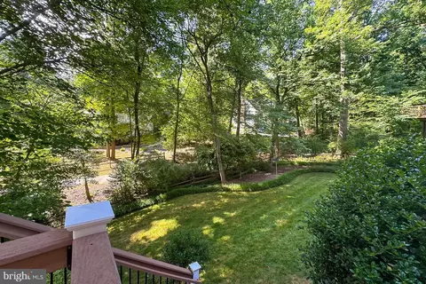 Exterior - 11307 Taffrail Ct, Reston, VA 20191 photo 8 of 18