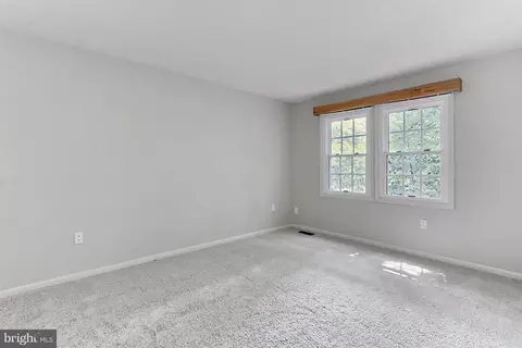 Bedroom - 11307 Taffrail Ct, Reston, VA 20191 photo 4 of 6