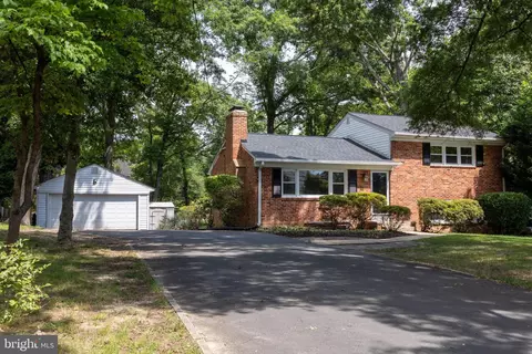 8805 Old Mount Vernon Rd, Alexandria, VA 22309