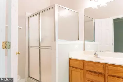 8437 Carmela Cir, Springfield, VA 22153 photo 35