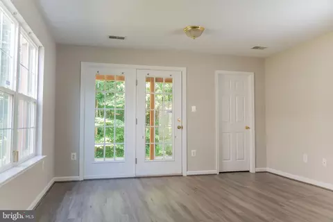 8437 Carmela Cir, Springfield, VA 22153 photo 7