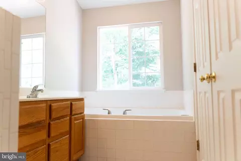 8437 Carmela Cir, Springfield, VA 22153 photo 41