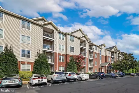 1570 Spring Gate Dr #7107, Mclean, VA 22102 photo 22