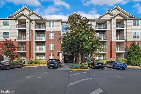1570 Spring Gate Dr #7107, Mclean, VA 22102 photo 21