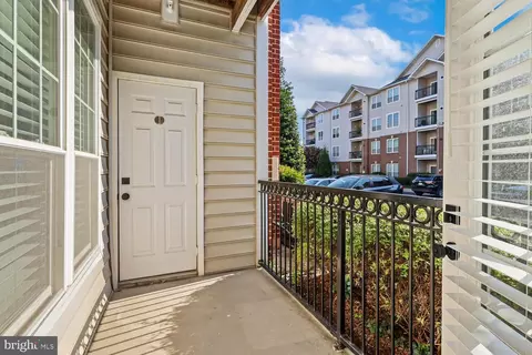 1570 Spring Gate Dr #7107, Mclean, VA 22102 photo 18