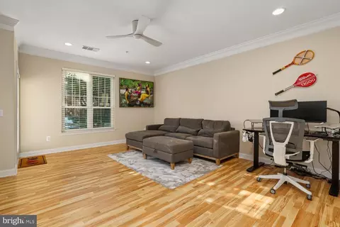 1570 Spring Gate Dr #7107, Mclean, VA 22102 photo 3