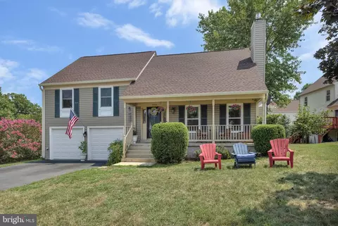 7685 Green Garland Dr, Springfield, VA 22153