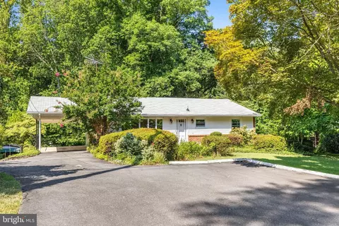 1708 Beulah Rd, Vienna, VA 22182
