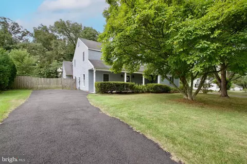 4109 Colonial Ave, Alexandria, VA 22309