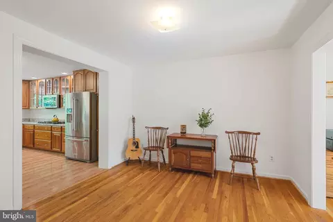 8617 Victoria Rd, Springfield, VA 22151 photo 10