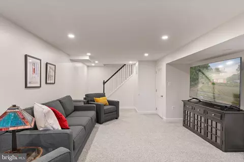8617 Victoria Rd, Springfield, VA 22151 photo 36