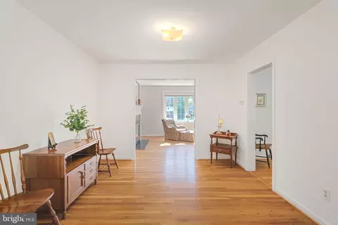8617 Victoria Rd, Springfield, VA 22151 photo 8