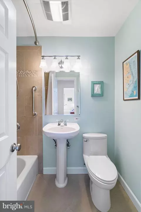 8617 Victoria Rd, Springfield, VA 22151 photo 34