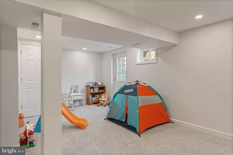 8617 Victoria Rd, Springfield, VA 22151 photo 38