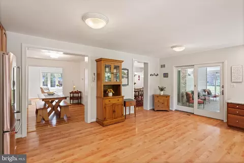 8617 Victoria Rd, Springfield, VA 22151 photo 15