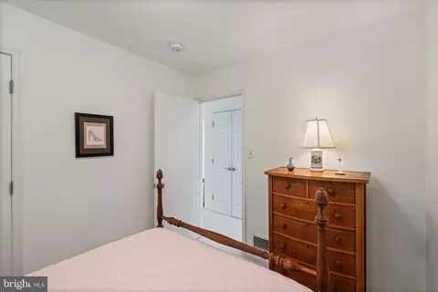 8617 Victoria Rd, Springfield, VA 22151 photo 33