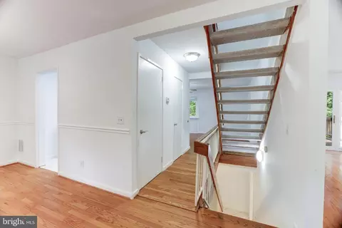 1512 Farsta Ct, Reston, VA 20190 photo 6