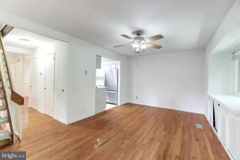 1512 Farsta Ct, Reston, VA 20190 photo 9