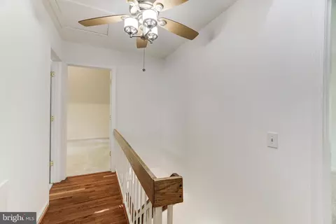 1512 Farsta Ct, Reston, VA 20190 photo 25